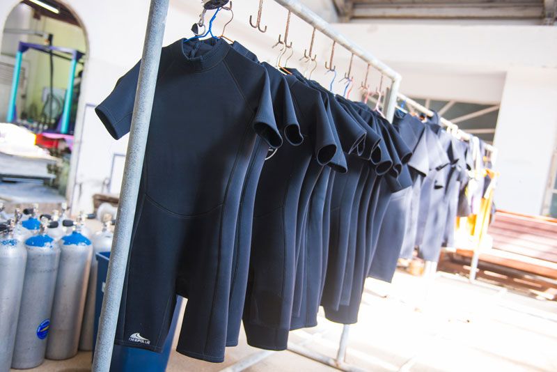 Confecciones Lomar ropa para buzos